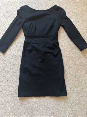 Classic Black Long-Sleeve Sheath Dress low backless